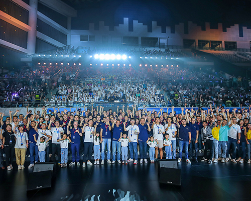 ID.6 CROZZ正式開啟交付！一汽-大眾ID.首任車主可額外享開邁斯1年免費(fèi)充電！